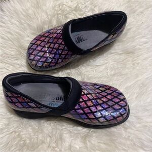 SoftWalk Grey's Anatomy Meredith
Candy‎ Dot Clogs /Shoes Women Size 7.5 W